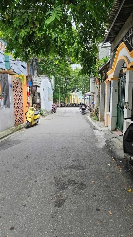 Bán đất trung kính, 120m2 mt 7,5m, ngõ rộng thông, kinh doanh đỉnh, ôtô đỗ cách 10m. chỉ 21