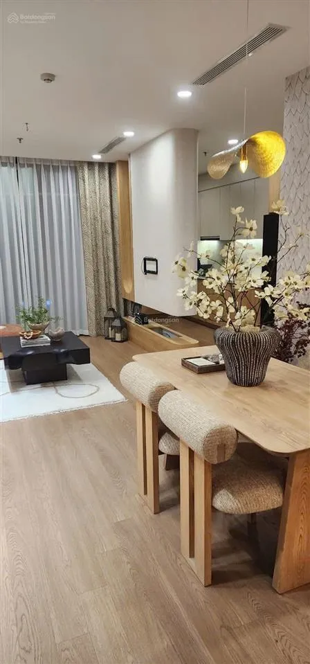 Siêu phẩm tân phú, nhà mới xây, mặt tiền rộng, ô tô vào được