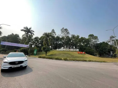 Bán căn hitop villas ở flamingo đại lải .