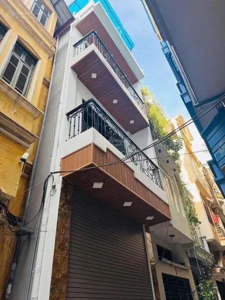 11.5 tỷ phân lô ô tô vào nhà view royal city nguyễn trãi thanh xuân