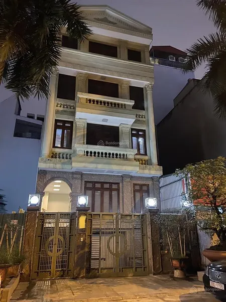 Chính chủ bán nhà mặt phố trung kính số 24a diện tích 99m², 6 tầng, mt 5,5m giá 45 tỷ