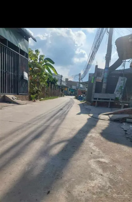 Gần chợ long thuận trong khu phường 2, bán gấp 495tr/100m2, shr, đường mặt tiền nhựa 6m,dân cư đông