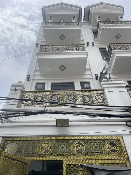 Nhà 4 Tầng - Hẻm ôtô - DT: 60m² - giá 5.5 tỷ Phường BHHB, Bình Tân