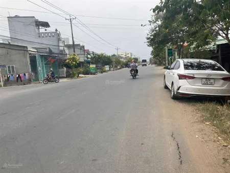 Bán gấp 2tỷ450 lô 2mt tl835, long khê gần gò đen