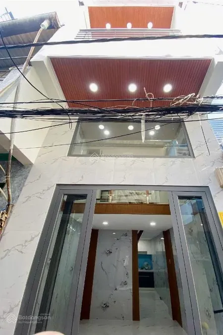 Bán nhà nhỏ nhỏ xinh xinh đường 100 bình thới, 3 tầng sẵn 4pn, công chứng giao nhà liền, giá tốt
