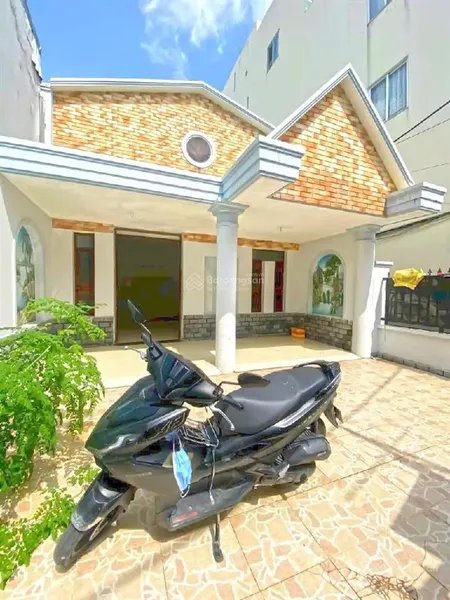 Bán nhà cấp 4 6,5x19m hẻm xe hơi đường số khu cư xá ngân hàng q7