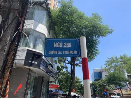 Nhà ngõ 269 lạc long quântây hồ, 72m, mt 6.5m, 5 tầng ô chờ thang máy, sát hồ tây, nhỉnh 11 tỷ