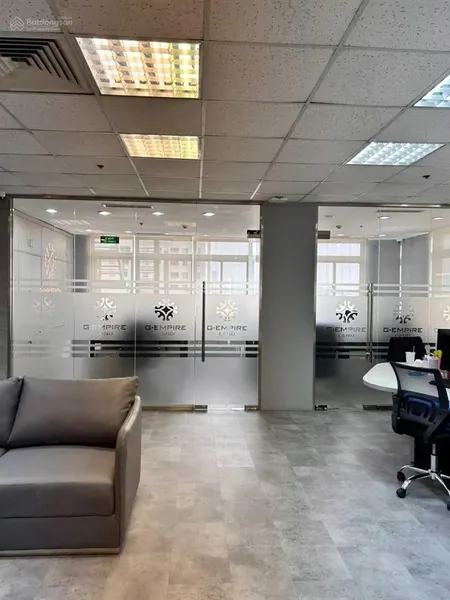 Vị trí đẹp! giá tốt. bán tòa building mt lý chính thắng (12x28m). hầm 12t, hđt800tr/th. giá 220 tỷ