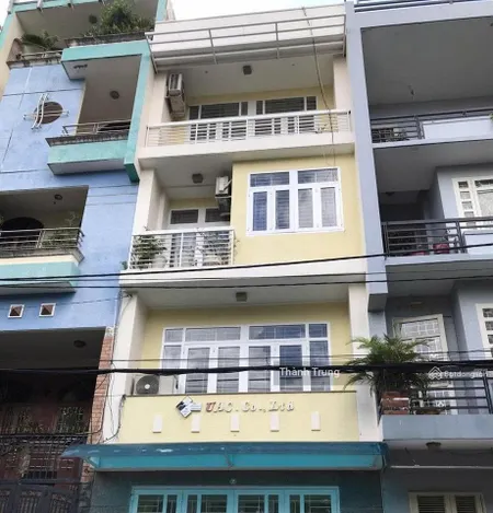 Bán nhà đường cộng hòa, diện tích 5x16m, trệt 3 lầu
