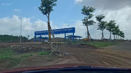 Chủ gốc cần bán lô đất mặt tiền đường chính sân bay long thành. đường 25c. sân bay long thành