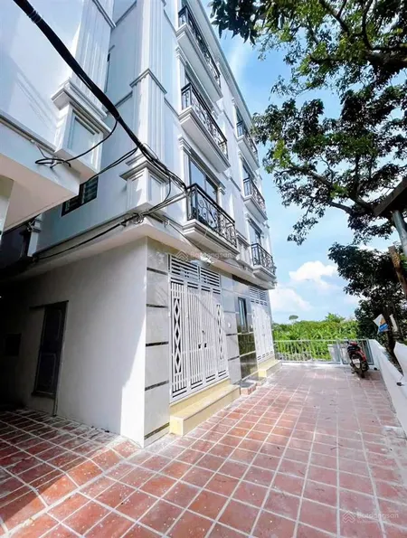Bán nhà 3 mặt thoáng ở phụng châu, chương mỹ 35m2 4 tầng, gần đại học sư phạm tdtt