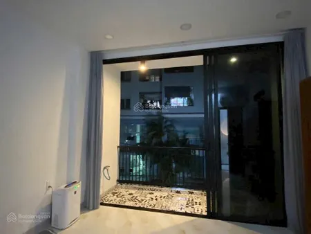 Cần bán căn nhà mặt tiền hẻm 10m cây keo, tam phú