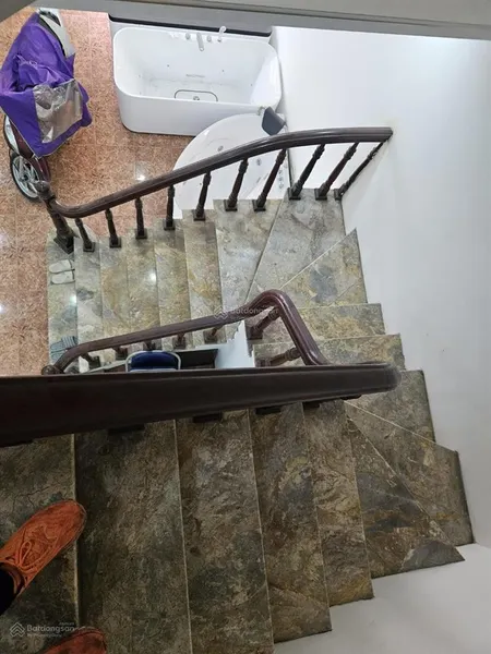 Bán nhà phân lô đền lừ 60m2, 3 tầng x 5,5m mặt tiền sổ vuông, oto tránh kinh doanh, giá 22 tỷ