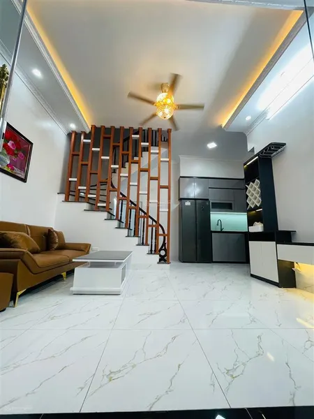 Tôi bán nhà phố tây sơn 35m2 5tầng 4,5m mặt tiền