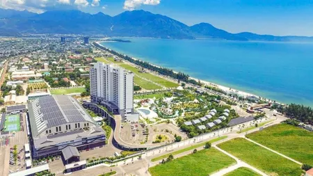 70triệu/m2 bán đất 2 mặt tiền gần nguyễn tất thành gồm 2 lô diện tích 900m2. làm việc trực tiếp chủ