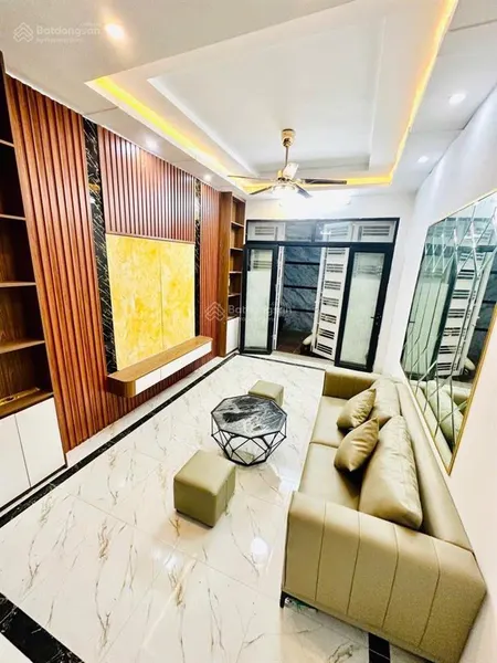 Nhà riêng chính chủ 3 bước ra phố thanh lân, hoàng mai, giá nhỉnh 5 tỷ