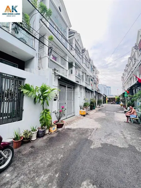 Bán nhà 3 tầng hẻm xe hơi đường tân hoà 2 51.1m2 nhỉnh 5tỷ