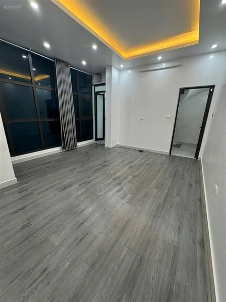 Siêu phẩm, hàng hiếm, nhỉnh 4 tỷ có nhà 19m2 x 5 tầng đẹp long lanh, láng hạ, đống đa, hà nội