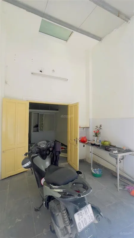 Bán nhà cấp 4 thôn 3 xã vạn phúc 35m2 x 2 tầng giá 2,95 tỷ