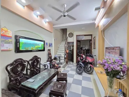 Hot hiếm! nhà đẹp ở ngay ngõ đẹp xe 3 gác đỗ cửa rất thoáng sáng xây chắc chắn giá đầu tư