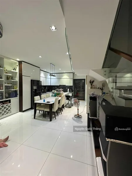Chủ cần bán căn nhà vạn phúc 6x17m, hoàn thiện cao cấp, đẹp và hiện đại, giá tốt nhất vạn phúc
