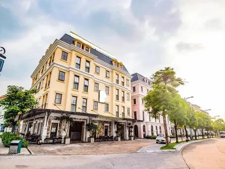 Cần tiền bán giá 2017 19,5 tỷ căn trầm hương boutique sun bãi cháy hạ long 300m2, 0914 043 ***