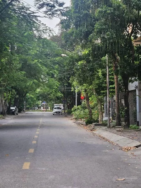 Biệt thự sài đồng vỉa hè ô tô tránh mặt tiền 10.5m ở và kinh doanh đỉnh chóp