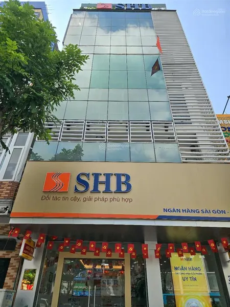 Mặt phố 2 chiều vỉa hè 10m kinh doanh sầm uất nguyễn văn 135 m2 3 tầng mt 5.6m 37.5tỷ long biên