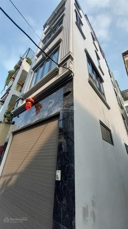 Bán nhà 5 tầng việt hưng lô góc 2 mặt thoáng ô tô đỗ cửa