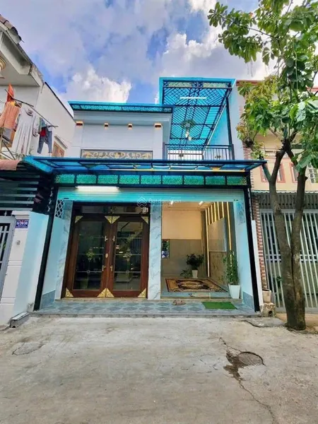 Nhà đẹp trệt lầu dĩ an giảm sốc 200 triệu, chỉ 3.8 tỷ