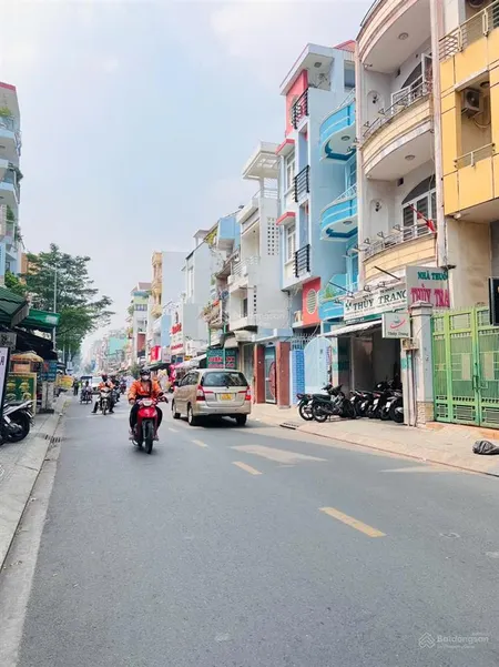 Góc 2 mặt tiền kinh doanh hòa hưng 3 tầng giá chỉ 6,5 tỷ thương lượng