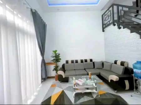 Bán nhà xây kiên cố, đường huyền trân công chúa ( p4 cũ)