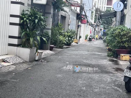 Bán nhà hẻm 6m đường vườn lài + luỹ bán bích 3,5 tầng , q. tân phú, 0978 032 ***