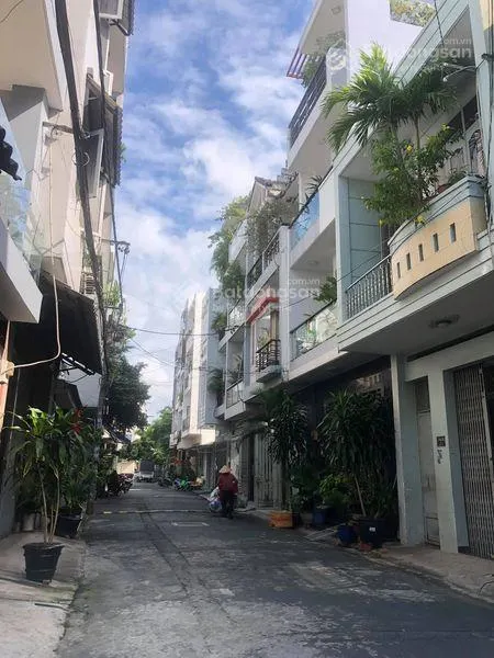Bán nhà hẻm nhựa 8m thông vườn lài(5x14m không lộ giới, 4pn mới tiện vào ở) giá 10.8 tỷ