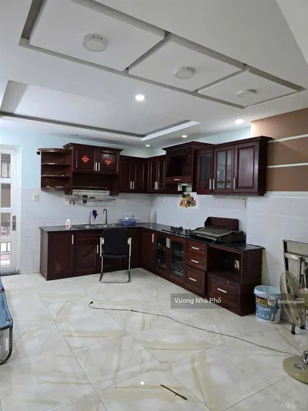 Hẻm xe hơi tân sơn nhì 8x16.5m 1 lầu cũ 6 tỳ/1căn