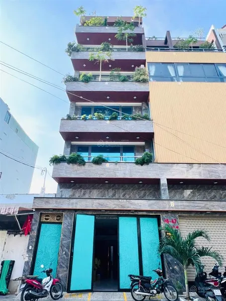Mt đô đốc long (dt 6x19m, 1 trệt 4 lầu st) p. tân quý gần chợ tân hương