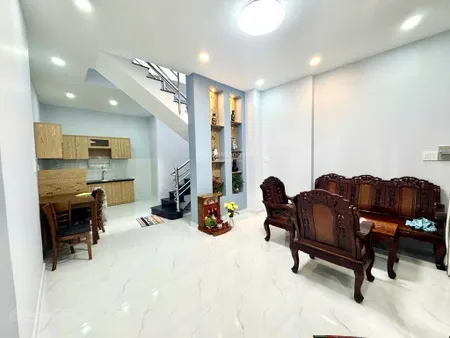 Dt 4,5x10 (45m2) hạ 150tr nhà đúc 2 tầng ngay tân sơn nhì chỉ 4 tỷ xíu