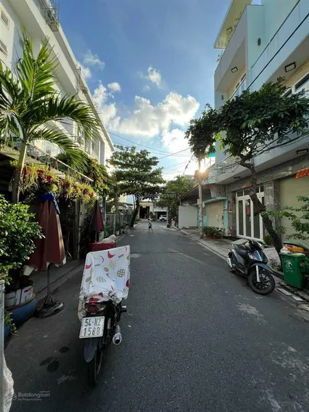Bán nhà hẻm nhựa 10m đường tân hòa đông 8m x 14m giá chỉ 8.7 tỷ