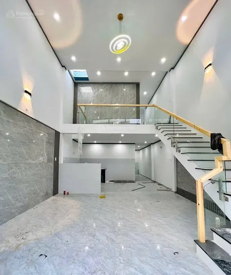 Bán nhà mới xây, sổ hồng hoàn công đủ, ngay tỉnh lộ 10, bình tân, giá 2 tỷ 350 thương lượng !!!