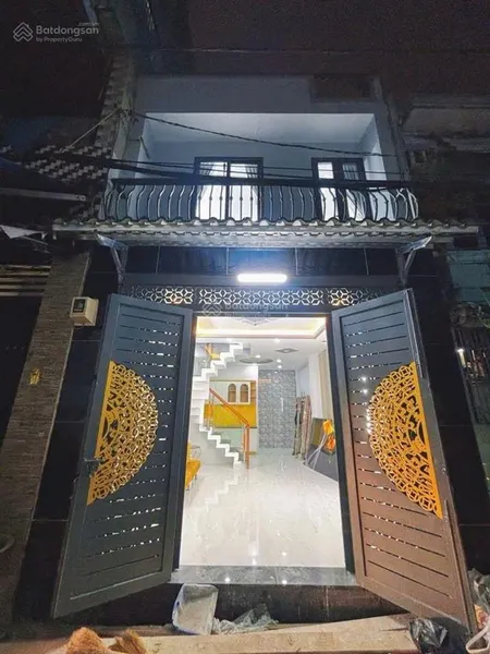 Nhỉnh 3 tỷ nhà mới 1/ chiến lược 2 tầng 36m2 hxh giáp tên lửa sát aeon bình tân