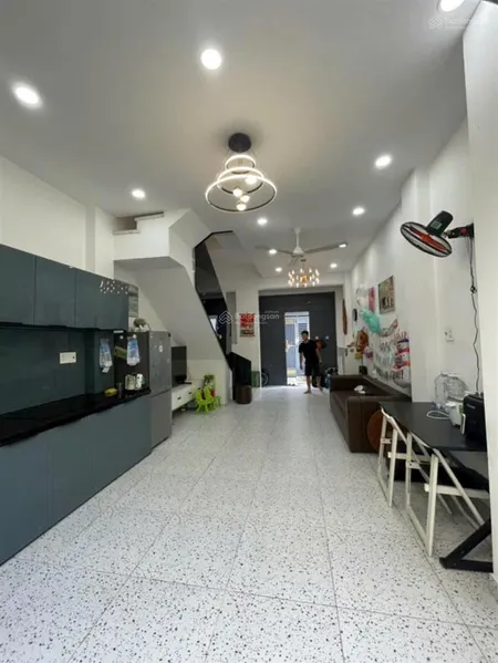 Bán nhà 3 tầng ở ngay mã lò bình tân 51m² btct nhỉnh 4 tỷ tl