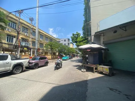 Bán Nhà Chính Chủ - Đường ô tô tránh, phù hợp đầu tư kinh doanh