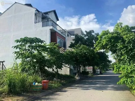 Bán đất 120m² ngang 6m giá 5.5 tỷ Phường Bình Hòa