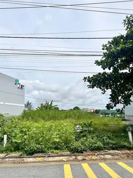 Bán gấp lô đất phong phú, bình chánh, 86m2/930tr. cách ql50 chỉ 80m. shr, full thổ