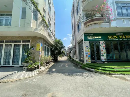 Bán lô đất, hxh, 51m2, cạnh dragon village, phú hữu giá 2,88 tỷ