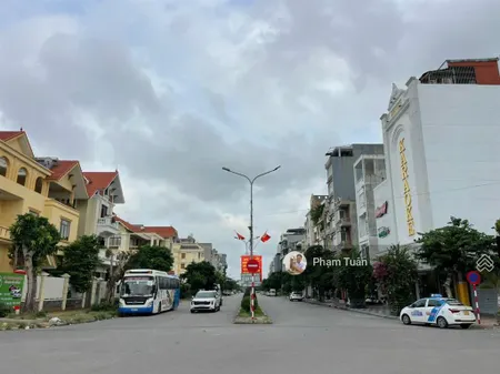 Mặt đường 30m đất lô 27 lê hồng phong gần ub quận ngô quyền (c489). 0917 696 ***