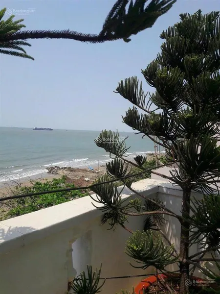 Bán đất biển dt 123m2 hạ long vũng tàu (view biển 100% không che) cách bãi tắm 50m vị trí cực hiếm