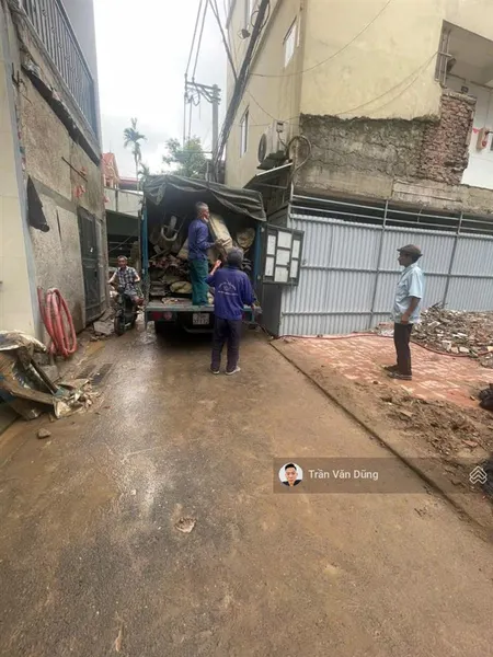 Cc bán lô đất cực đẹp ngay đường trâu quỳ đi vào ô tô thông 50m2/mt4m vị trí trung tâm giá đầu tư