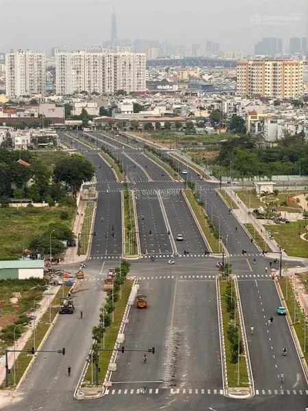 Bán đất khu tái định cư 38ha ngay công viên thuận kiều dt 4,5x20m .giá 8tỷ
