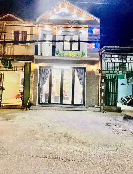 🔐🔐🔐BÁN NHÀ ĐẸP MẶT TIỀN ĐƯỜNG NHỰA 8M - 3PN - NHÀ BÈ